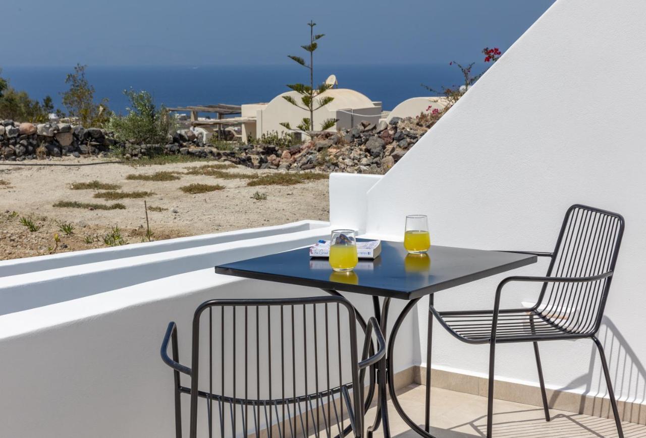 Theophrasti Suites Foinikiá Buitenkant foto