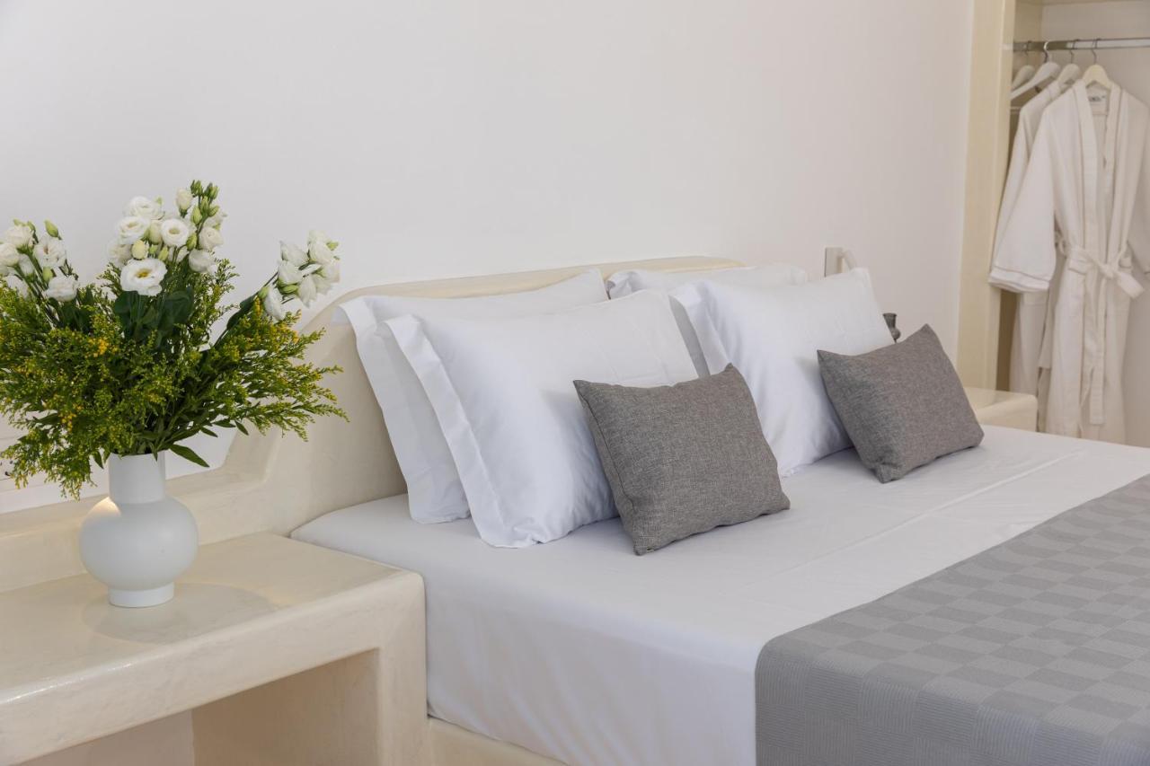 Theophrasti Suites Foinikiá Buitenkant foto