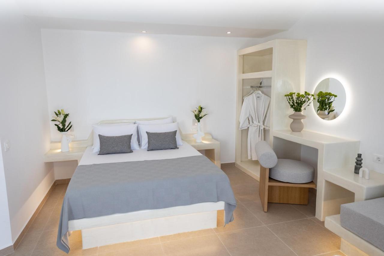 Theophrasti Suites Foinikiá Buitenkant foto